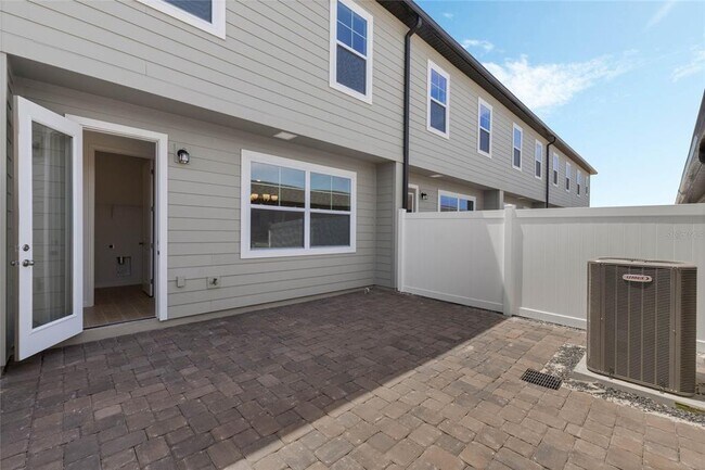 Building Photo - 17326 Sweet Moro Dr