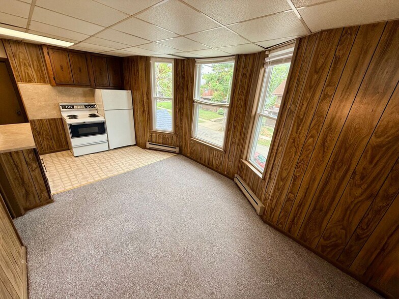 Interior Photo - 1041 7th Street, Charleston
