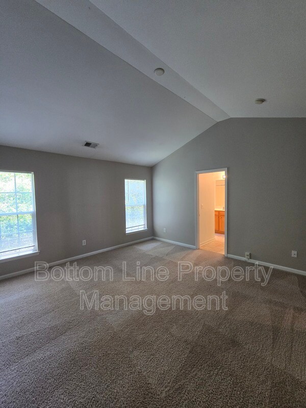 Building Photo - 8630 Carolina Lily Ln
