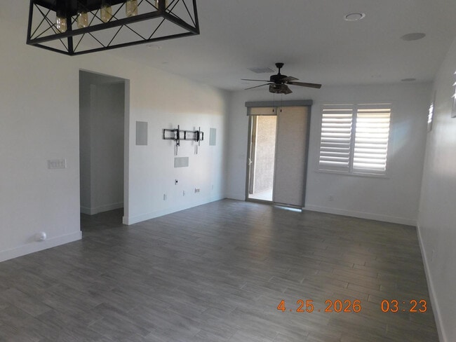 Building Photo - 13559 N 174th Ave