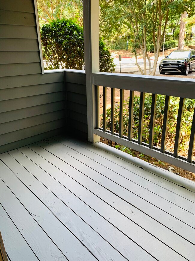 Building Photo - 524 Warm Springs Cir