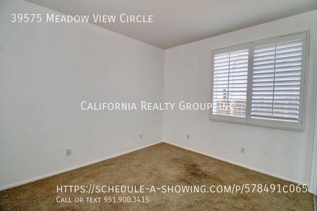 Building Photo - 39575 Meadow View Cir