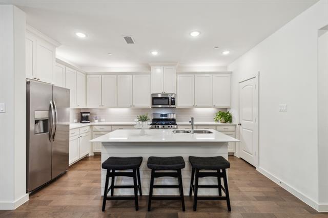 Building Photo - 4856 Woodruff Way