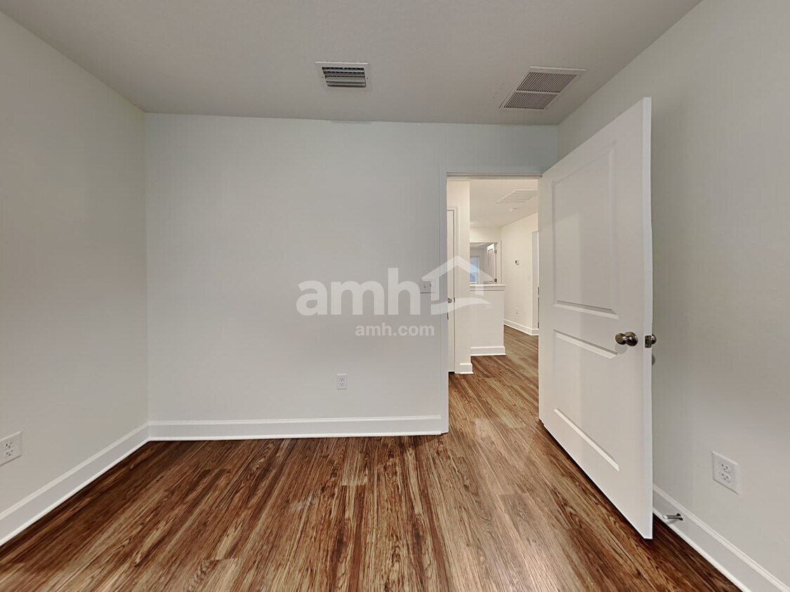 Building Photo - 1020 Bevington Dr