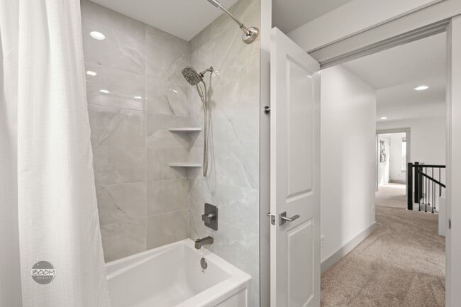 Building Photo - Premium 4BR Rental in The Ranch | Stunning Mountain Views | Easy Community Location | Automatic G...