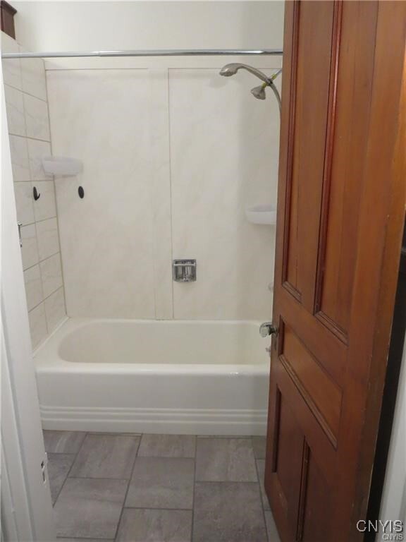 Building Photo - 1725 James St