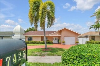 Building Photo - 7425 SW 14th Ct