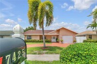 Building Photo - 7425 SW 14th Ct