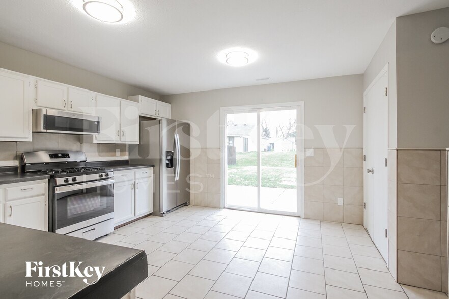 Building Photo - 5722 Brobeck Ct