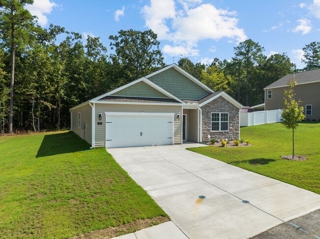 Building Photo - Beautifully designed 4-bedroom, 2-bath ranch