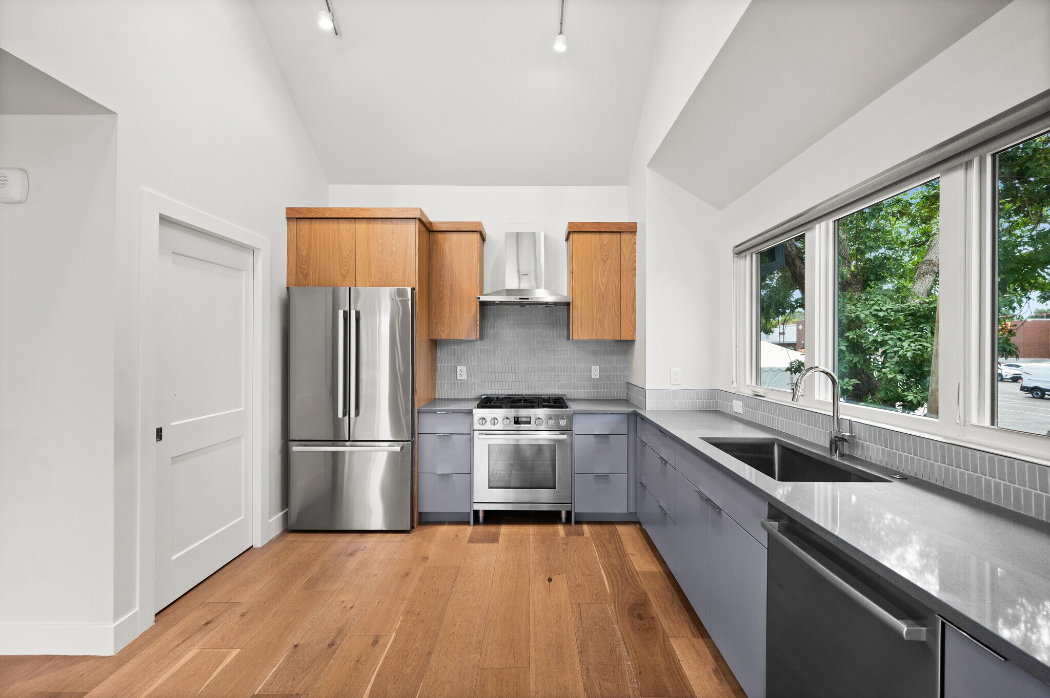 Kitchen with Stainless Steel appliances - 810 E 800 S