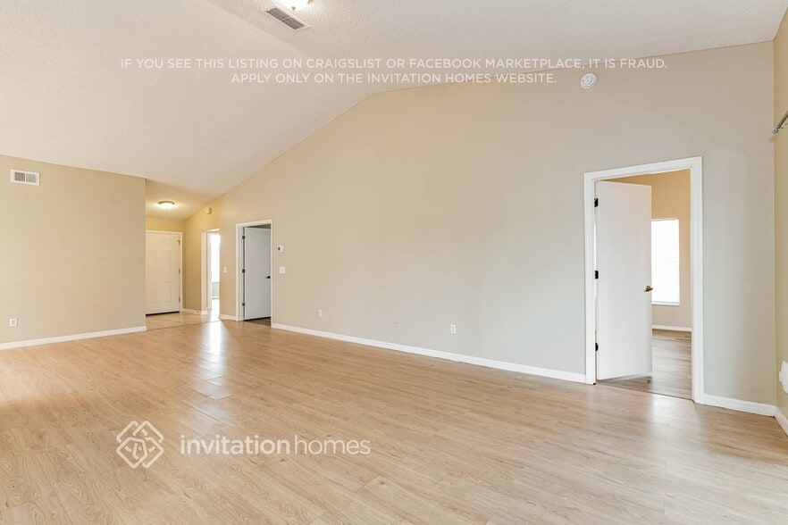 Building Photo - 12535 Newfield Dr
