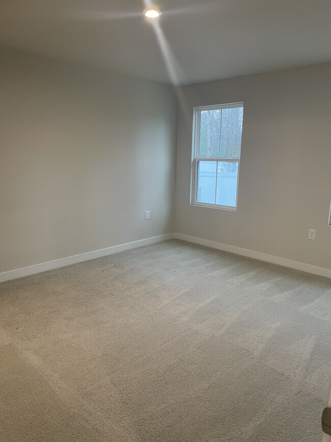 Building Photo - 116 Armistead Burwell Crse