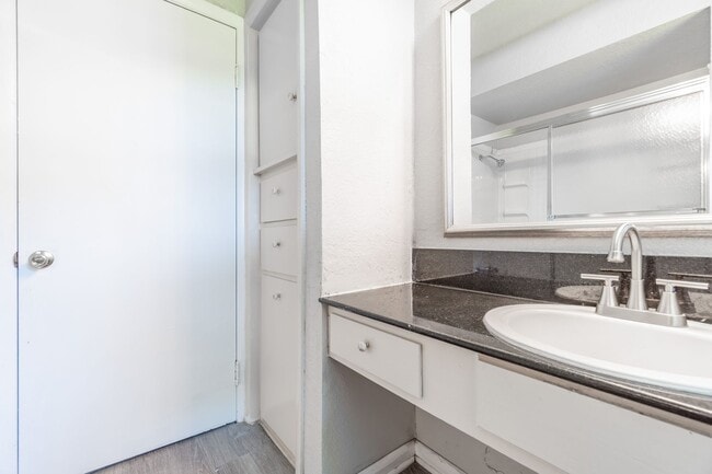 Building Photo - Beautiful 2 Bed / 1 Bath Home in Fort Smith