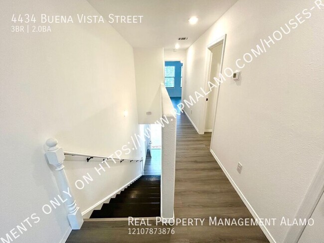 Building Photo - AVAILABLE NOW! Newly Built 2-Story 3 Bedro...