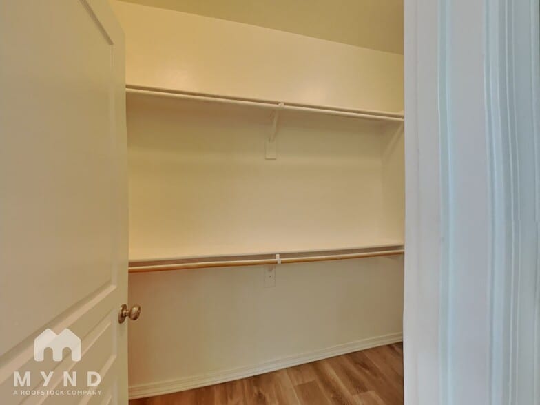 Building Photo - 451 S Hawes Rd