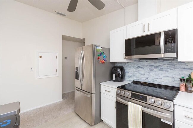 Building Photo - 3604 E Maritana Dr