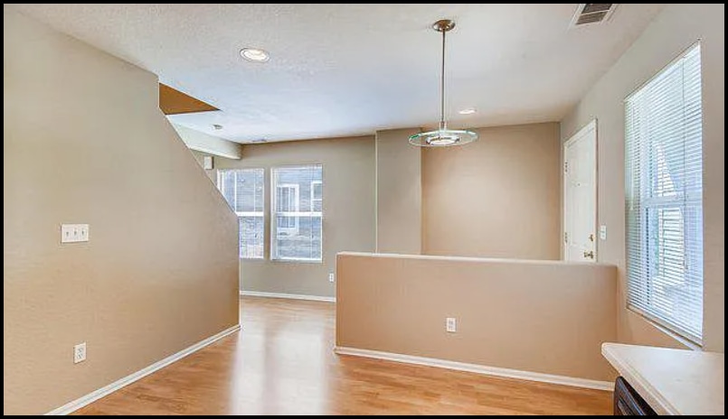 Building Photo - 159 Montgomery Dr