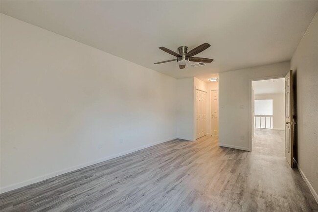 Building Photo - 12632 Newbrook Dr