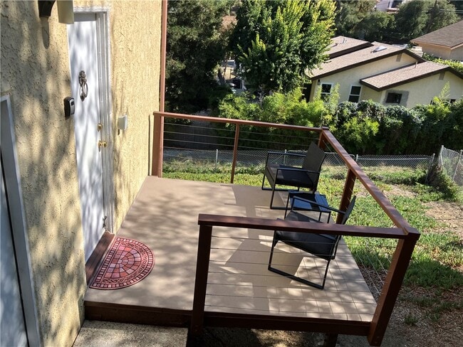 Building Photo - 3548 Gladiola Dr