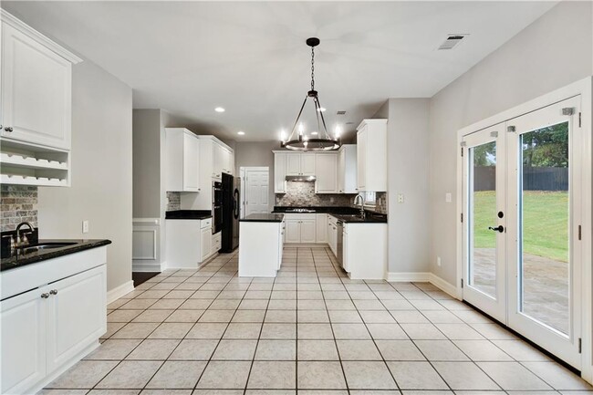 Building Photo - 2065 N Bethany Creek Dr