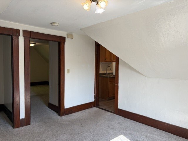 Building Photo - 149 Cross St