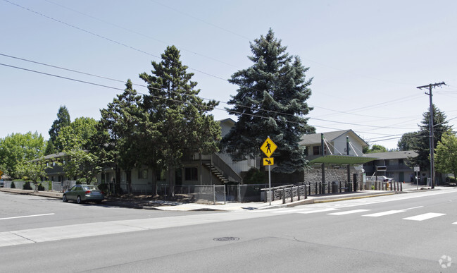 Building Photo - Castle Terrace Apartments