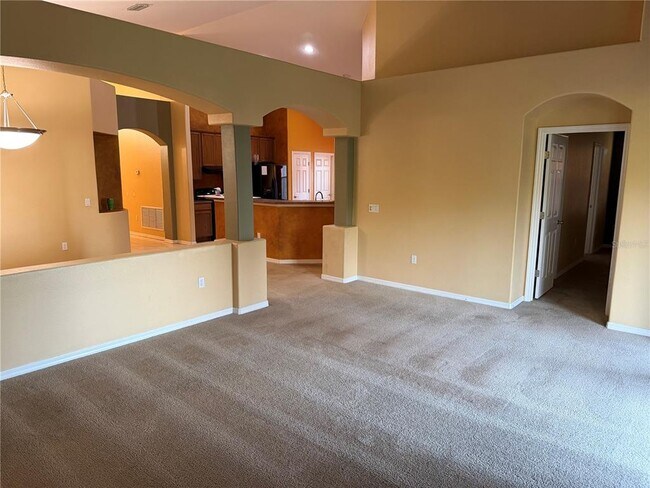 Building Photo - 1754 Altavista Cir