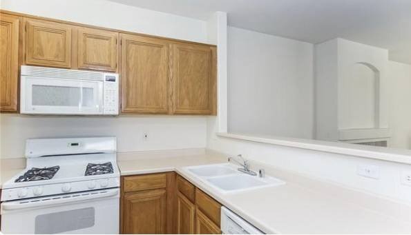 Building Photo - 7115 S Durango Dr