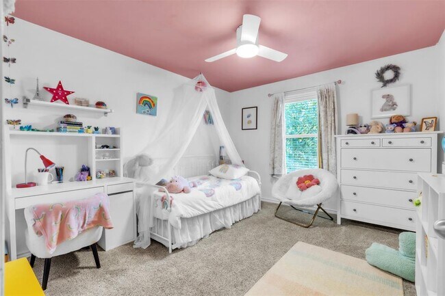 Building Photo - 2844 Mission Tejas Dr
