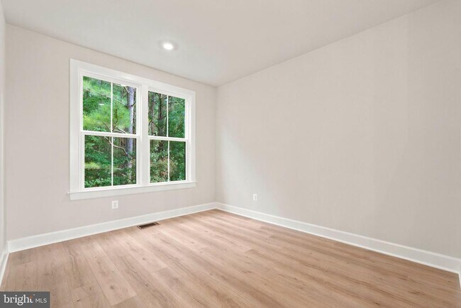 Building Photo - 11152 Lanier Farm Lp