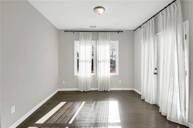 Building Photo - 811 Mason Grove Pkwy