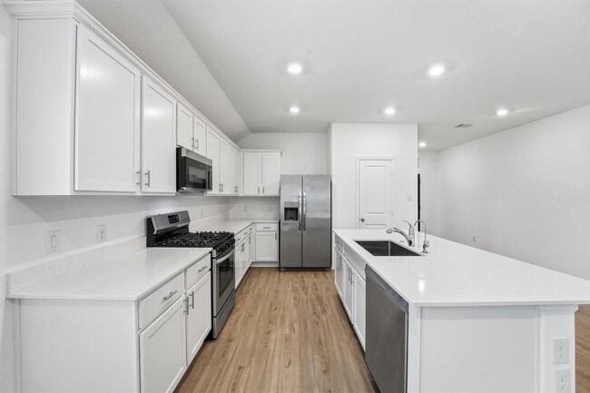 Building Photo - 14242 Walworth Crk Ct