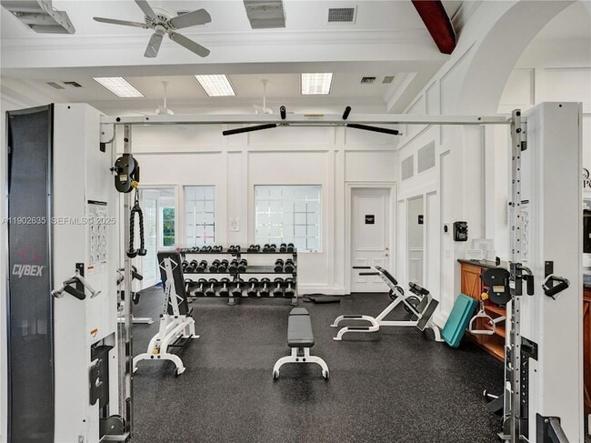 Building Photo - 16291 Bristol Pointe Dr