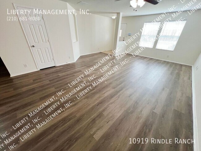 Building Photo - 10919 Rindle Ranch