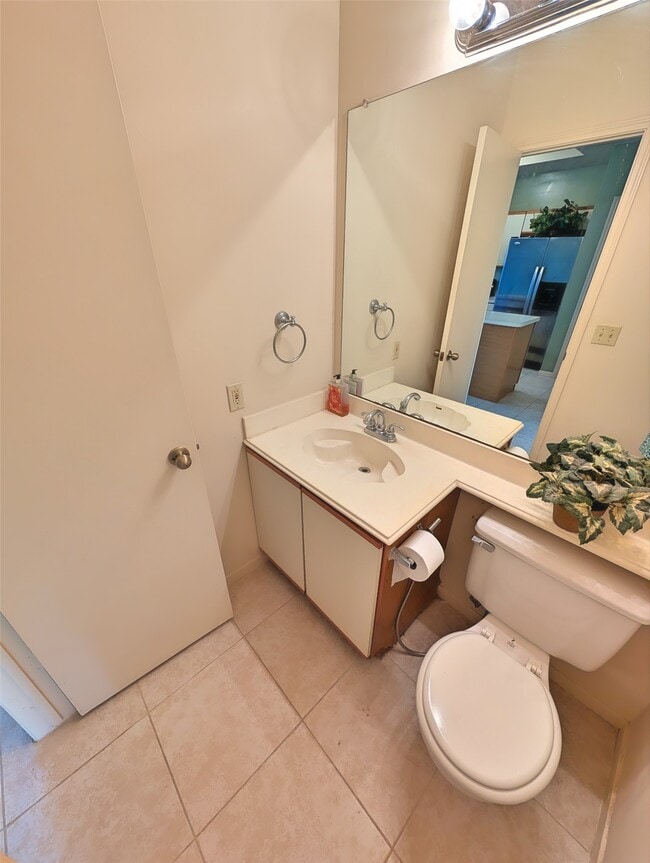 Building Photo - 2930 Grants Lake Blvd