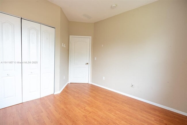 Building Photo - 1770 NE 37th Pl