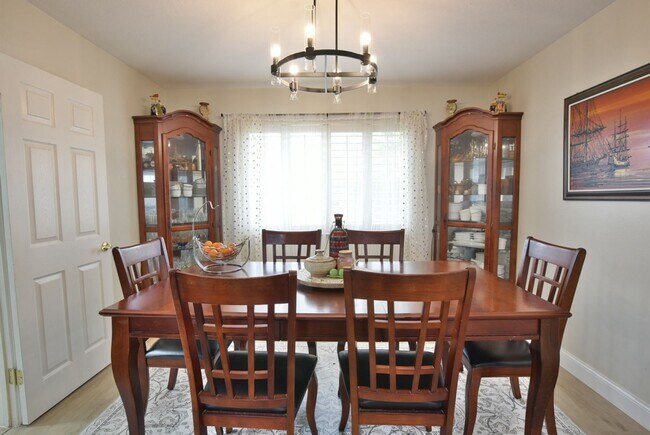 Building Photo - Beautifully Remodeled Blossom Valley 4 Bed...