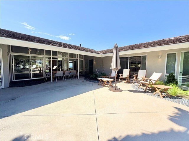 Building Photo - 2490 Monaco Dr