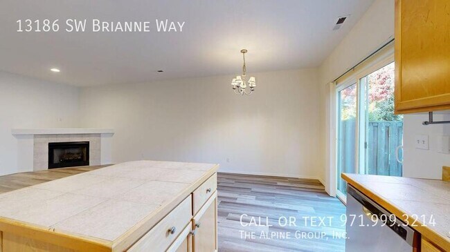Building Photo - 13186 SW Brianne Way
