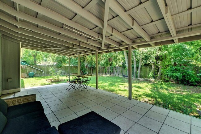 Building Photo - 1719 Mearns Meadow Blvd