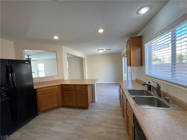 Building Photo - 9278 Alta Monte Ct