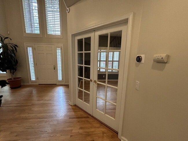 Building Photo - Amazing home in desirable Placerville neig...