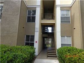 Building Photo - RIVERVIEW: Allegro Palms - Gated Community...