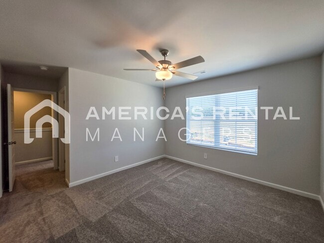 Building Photo - New Construction! Spacious Dual Level Townhome with Attached Garage for Rent in Decatur, AL! DEPO...