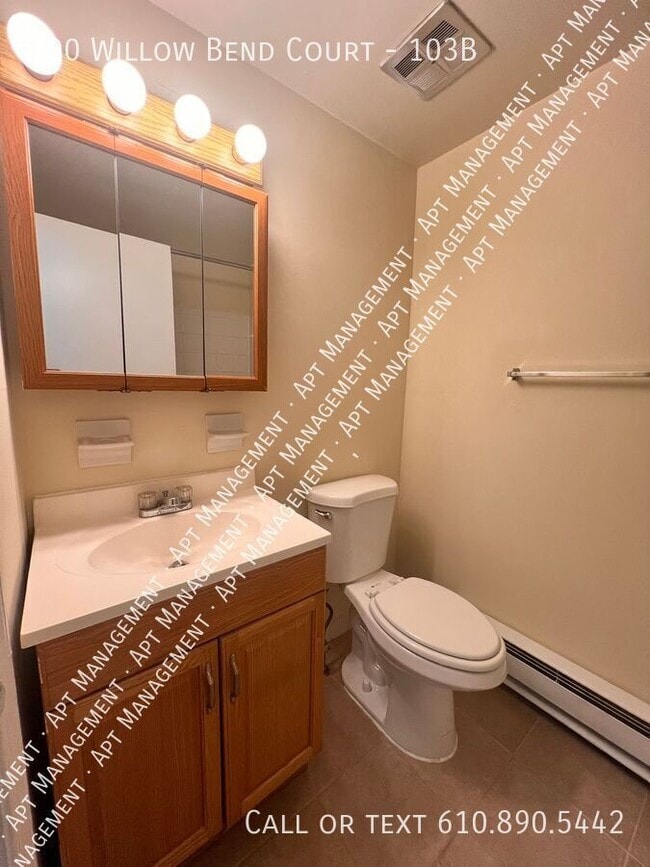 Building Photo - 100 Willow Bnd Ct