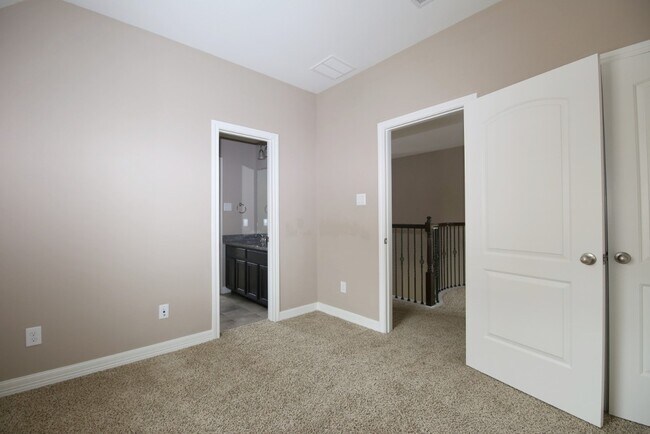 Building Photo - 11522 Via Verdone Dr