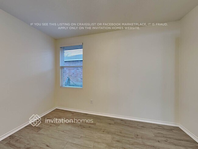 Building Photo - 1104 Scenic Hills Dr