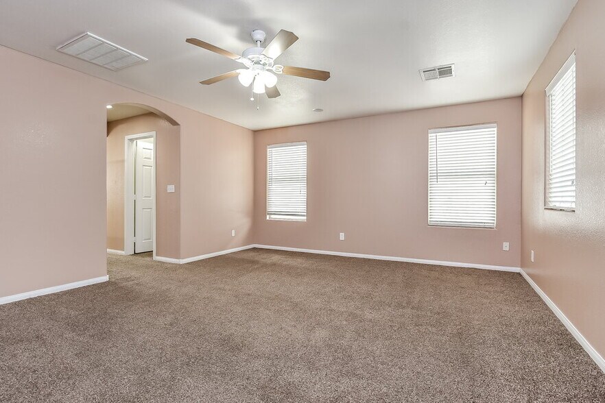 Building Photo - 5229 Wild Sunflower St