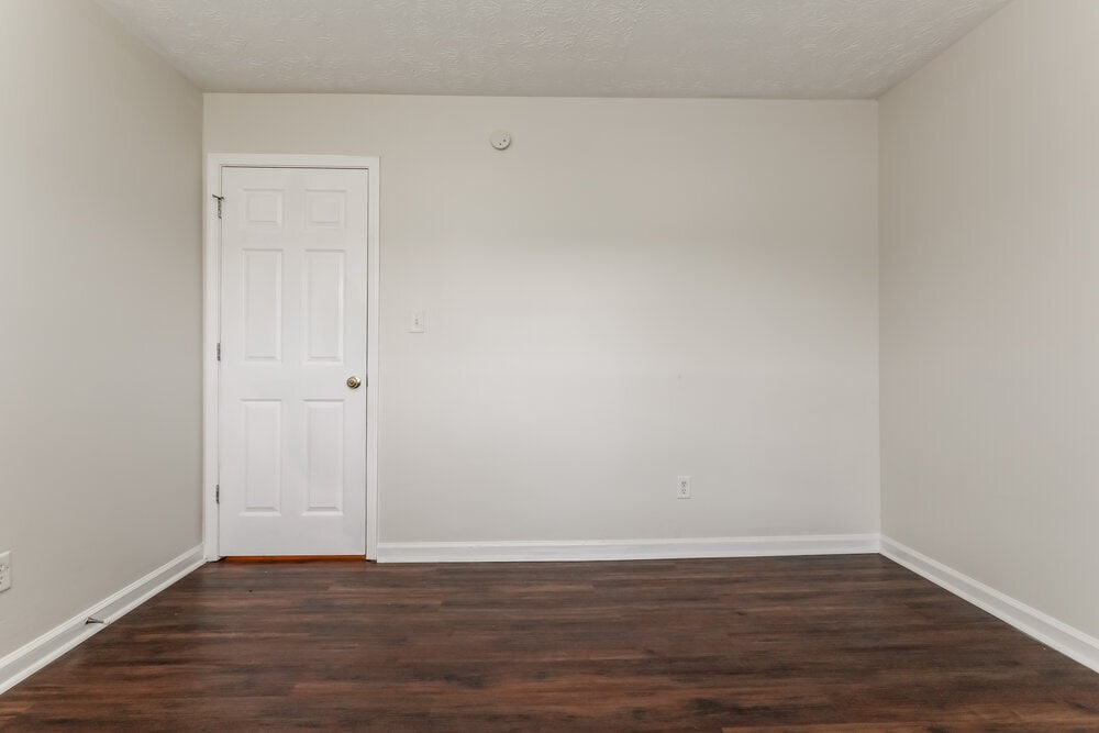 Building Photo - 564 Kirtley Ct